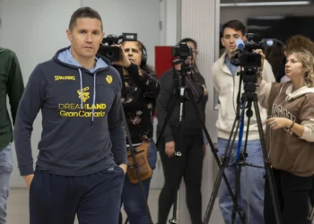 Lakovic aboga por focalizarse en «detalles» y evitar las últimas emociones ante Bahçeşehir