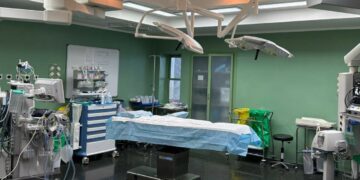 El Hospital La Candelaria permite la presencia de un acompañante durante las cesáreas
