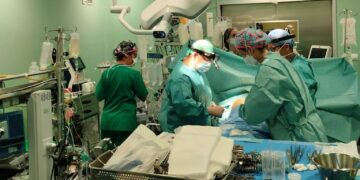 El Hospital Doctor Negrín supera los veinticinco trasplantes de pulmón