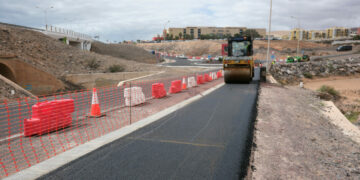 El Cabildo acondiciona ya el acceso peatonal al Hospital General de Fuerteventura