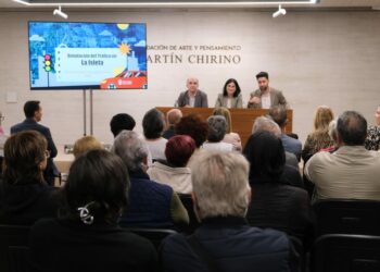 Darias presenta a los vecinos y vecinas de La Isleta el estudio de movilidad de la calle Dr. José Guerra Navarro 02