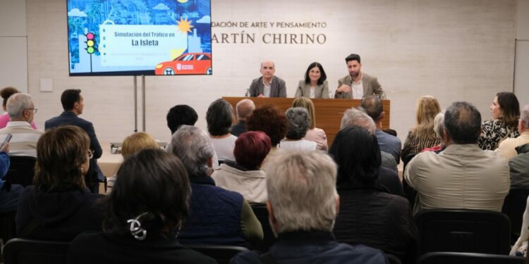 Darias presenta a los vecinos y vecinas de La Isleta el estudio de movilidad de la calle Dr. José Guerra Navarro 02