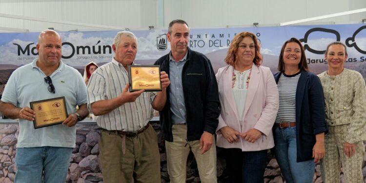 David de León: “Convertimos el stand en una gambuesa en homenaje a quienes mantienen vivas las apañadas”