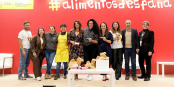 La leche de camella canaria se convierte en estrella del Salón Gourmets 2025