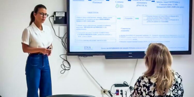 La ESSSCAN culmina la XI edición del curso de Diplomado en Salud Pública con un 85,7 por ciento de aprobados