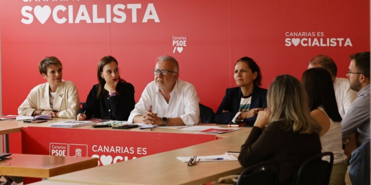 El PSOE exige al Gobierno de Canarias una respuesta inmediata a la crisis arancelaria
