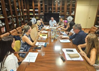 Educación consensúa el decreto de atención a la diversidad con profesionales, colectivos y familias de Canarias