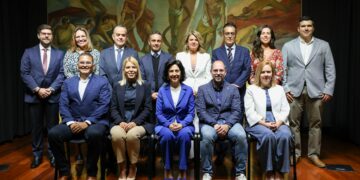 Carlos Díaz destaca el papel del Colegio Oficial de Médicos de Las Palmas dentro del sistema sanitario