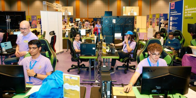 Educación habilita cinco nuevos Centros Integrados de Formación Profesional para el curso 2025/2026