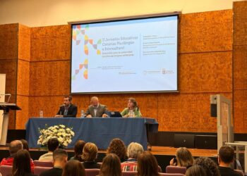 Más de 250 profesionales participan en las II Jornadas Canarias sobre plurilingüismo y educación intercultural