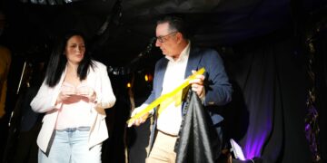 Poli Suárez apela al refuerzo de la figura del docente en Canarias