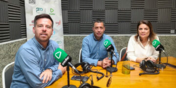 David Fajardo: “Estudiamos implantar la tasa turística y una tasa de basura para las VV en La Oliva”