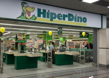 Los hermanos Domínguez desmienten la venta de HiperDino tras la filtración de contactos con potenciales compradores