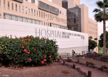 El Hospital Doctor Negrín ha realizado más de 350 cirugías para tratar el Parkinson