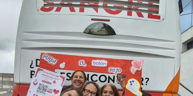 Hemodonación y Hemoterapia visita durante esta semana varios centros formativos de Tenerife y Gran Canaria