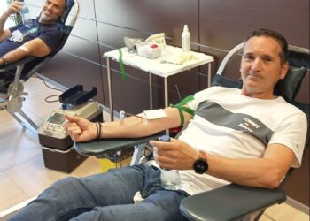 Hemodonación y Hemoterapia acerca la donación de sangre a diversas empresas en Canarias