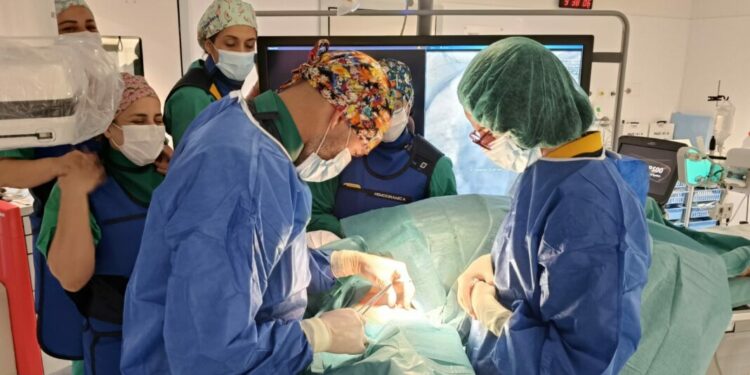 El Hospital General de Fuerteventura aplica ya los nuevos catéteres subcutáneos: más seguros, más accesibles y de mejor calidad