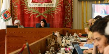 La alcaldesa Darias anuncia la ampliación de la Policía Local con 59 nuevos efectivos para seguir mejorando la seguridad ciudadana