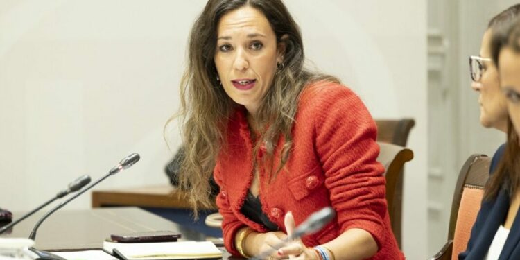 Aprobado el decreto de residencialización turística, que según la oposición nace muerto