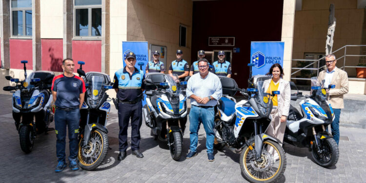 Puerto del Rosario refuerza la seguridad ciudadana con nuevas motocicletas para la Policía Local