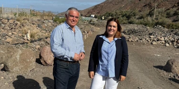 NP280425 Corredor Verde