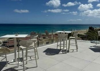 El Pellizco by Rigoberto Almeida crea el primer menú degustación creativo de Fuerteventura con vistas al Atántico