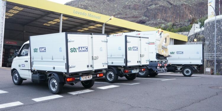 Parte de la flota de la nueva adjudicataria del servicio