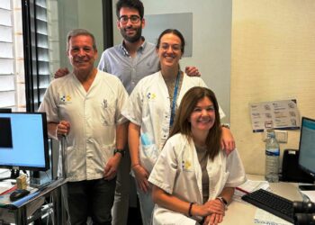 El Doctor Negrín atiende en Oftalmología y Reumatología a 1.200 pacientes con patología ocular inflamatoria