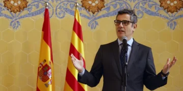 El Gobierno retira el recurso contra el auto que le obliga a hacerse cargo de 1.008 menores solicitantes de asilo