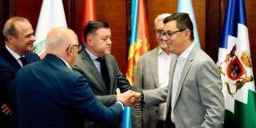 Reunión Gobierno, Cabildo y DGT (2)