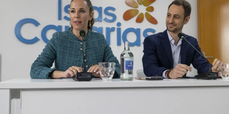 Canarias pacta con Airbnb sacar de la plataforma 157 espacios que se ofrecían ilegalmente como alojamientos