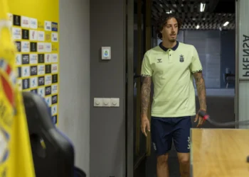 Fábio Silva: «Quiero dejar en Primera a la UD Las Palmas; ojalá pueda volver algún día»