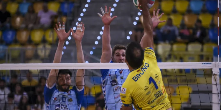 3-0. El Guaguas no da opción al Grupo Herce Soria y acaricia el título liguero