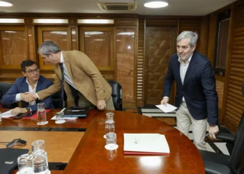 El Gobierno canario celebra el acuerdo para mejorar los salarios en el sector turístico en la provincia de Las Palmas