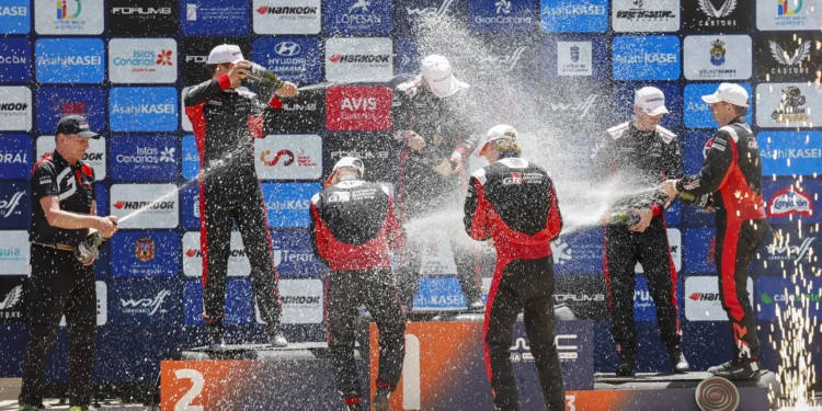 Kalle Rovanperä (Toyota) culmina su clase maestra y vence en el Rally Islas Canarias