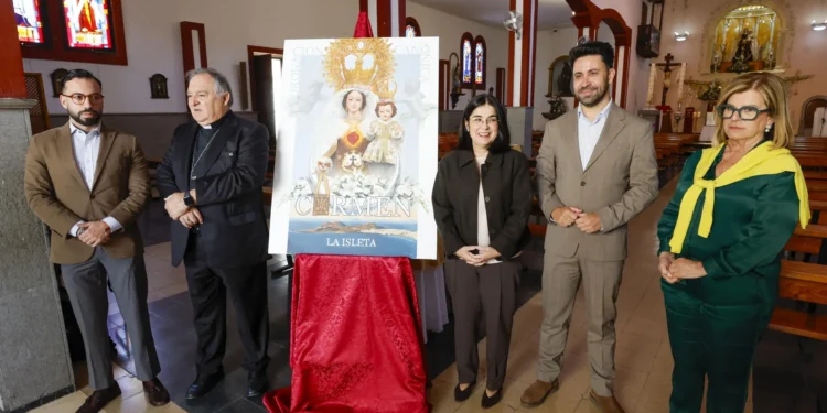 La coronación de la Virgen del Carmen de La Isleta reconoce la devoción popular
