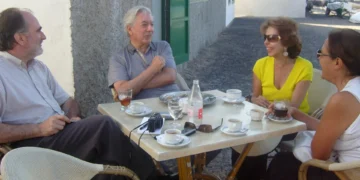 La visita de Vargas Llosa a Lanzarote: el legado de César, la compañía de Saramago