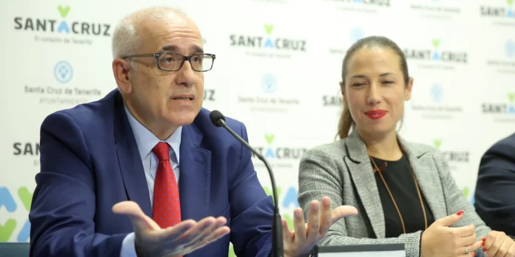 Fallece Domingo Álvarez, exdirector de RTVE en Canarias y voz de referencia en la radio deportiva