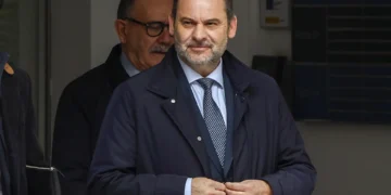 El exministro Ábalos, citado por la comisión del ‘caso mascarillas’ el 28 de abril