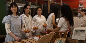 Contar el pasado a las nuevas generaciones acercando la historia mediante fotos antiguas