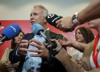 Torres espera que el PP, que cogobierna en Canarias, vote a favor del reparto de migrantes