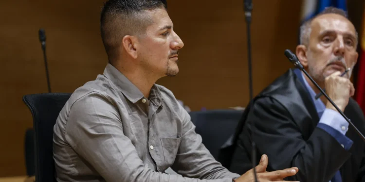El fiscal cree que el padre de Yéremi abusó de una hija de una exnovia pero baja su pena