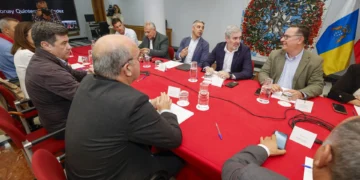 Salvamento Marítimo descarta abandonar su operativa de rescate a migrantes en La Restinga