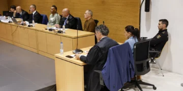 La fiscal rebaja de 15 a 7 años la petición de pena para los acusados de matar a Andrea C.