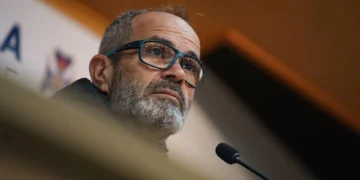 Álvaro Cervera dice que es «rarito» que un zaragozano arbitre el Sporting-Tenerife