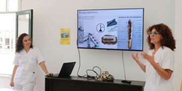 Una veintena de profesionales del Área de Salud de Lanzarote se forman para ayudar a dejar de fumar