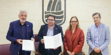 Puerto del Rosario y la ULPGC sellan una alianza estratégica para impulsar la formación y la investigación