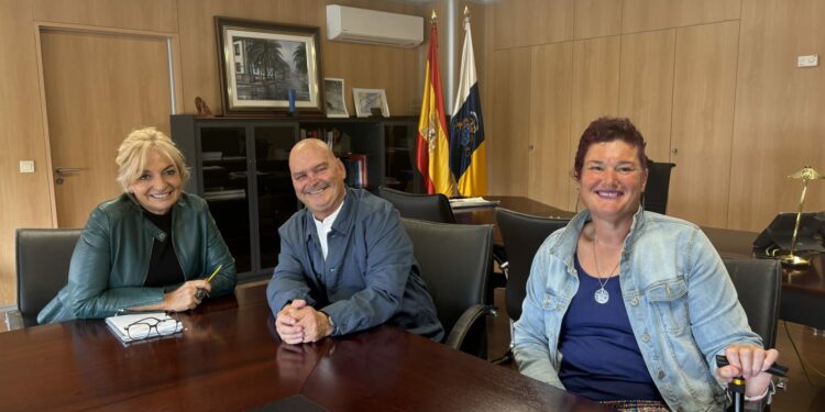 Esther Monzón se reúne con la Asociación de Enfermos del Corazón, Pulmón y otros Órganos