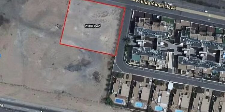 El futuro consultorio de El Castillo da su primer paso