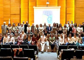 Atención Primaria de Tenerife celebra una jornada divulgativa sobre los proyectos de los MIR y EIR